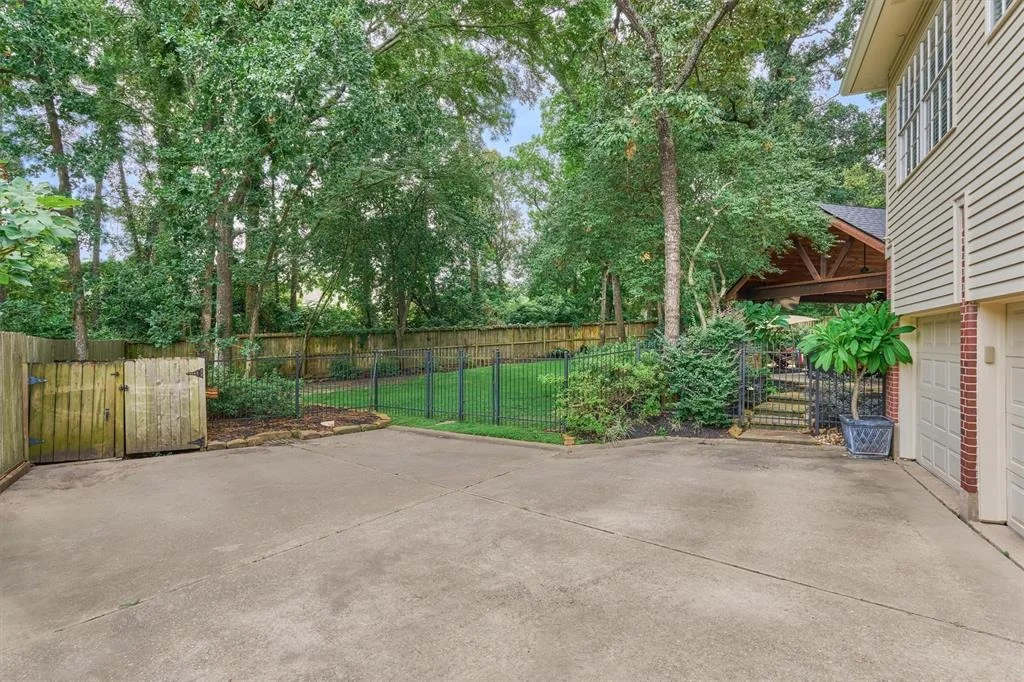 Photo of 72 Village Hill Drive