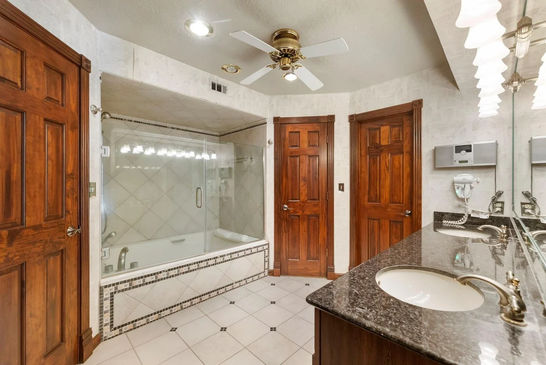 Photo of 217 Virginia Lane