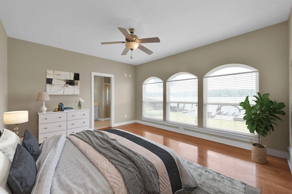 Photo of 15836 Malibu E