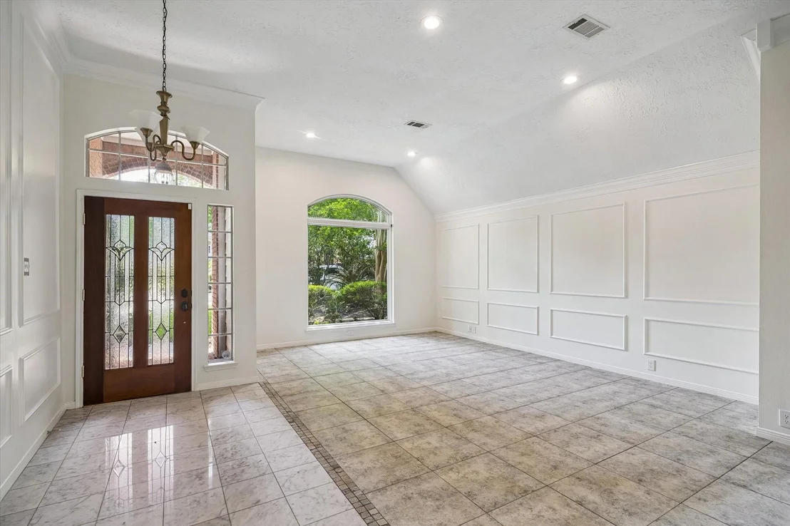 Photo of 30 Skyland Place
