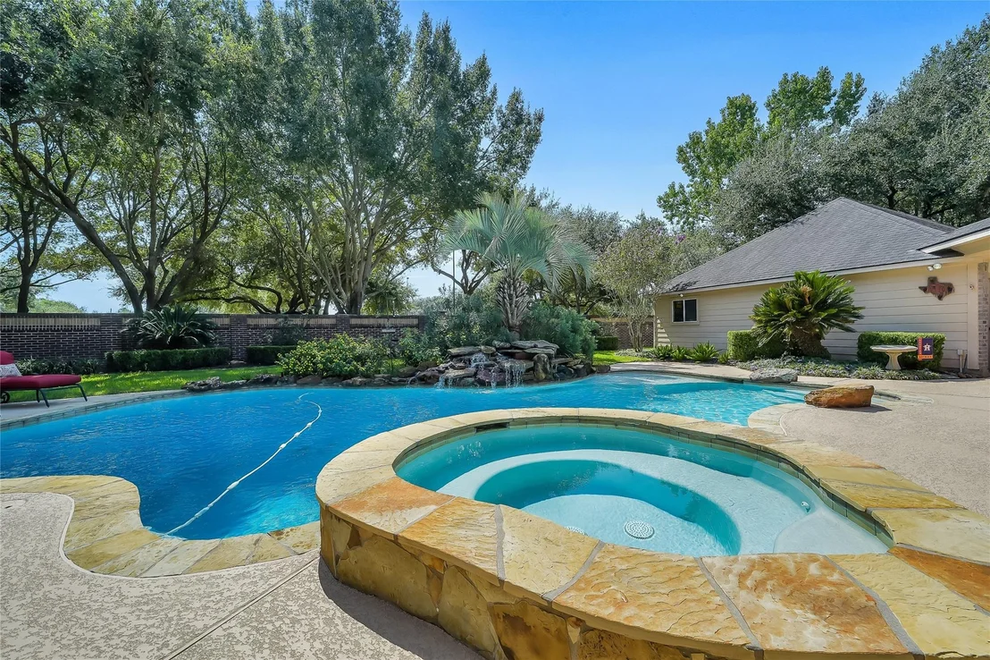 Photo of 22307 Maybrook Park Circle