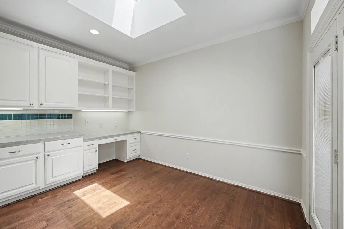 Photo of 22 N Castlegreen Circle