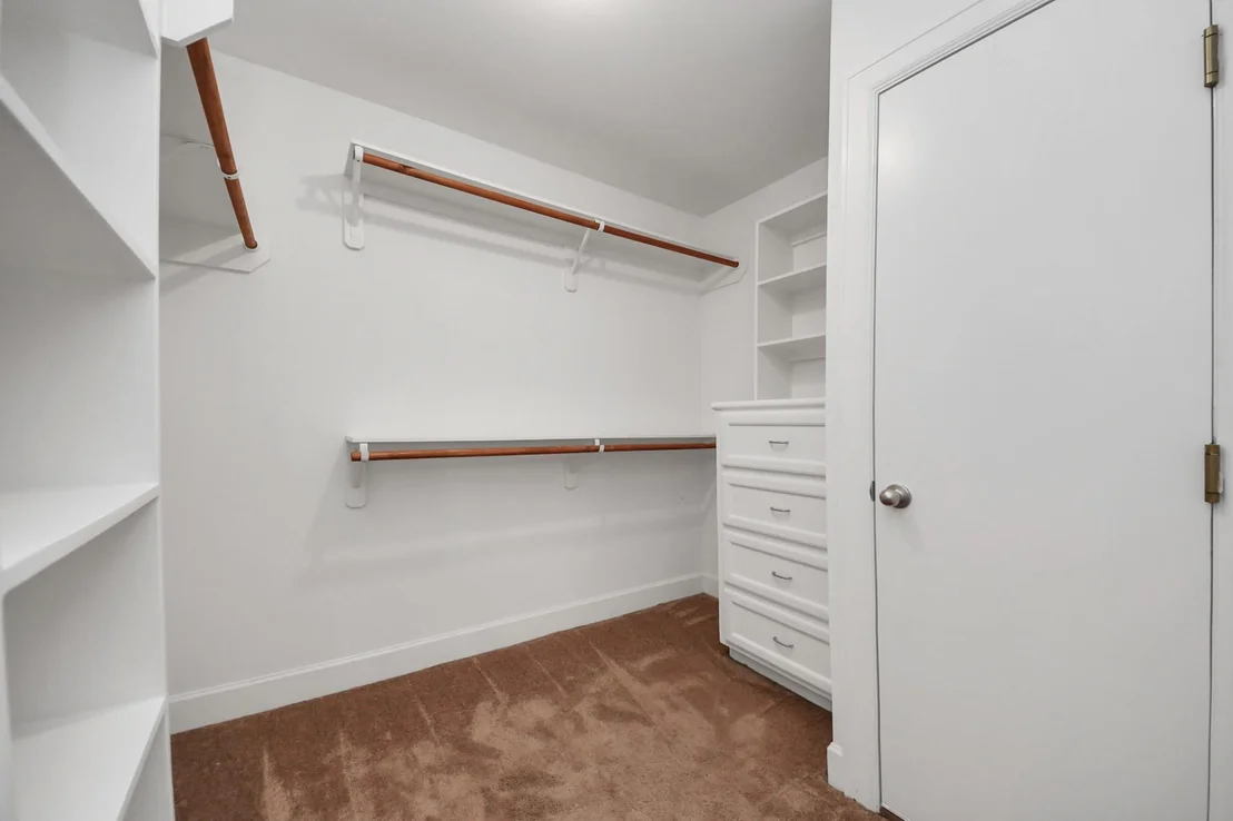 Photo of Unit 52 at 5951 South Loop E