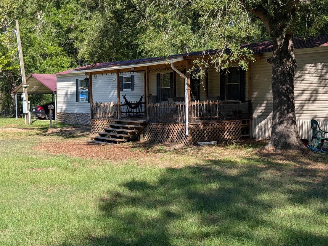 Photo of 346 Lakeside Circle