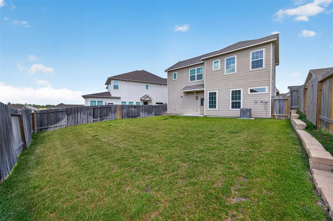 Photo of 18724 Crescent Trails Circle