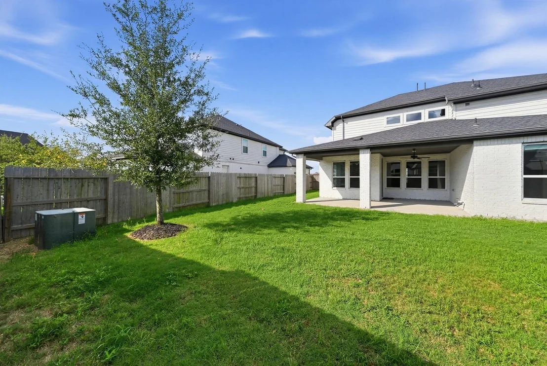 Photo of 7206 Crossvine Manor Trail