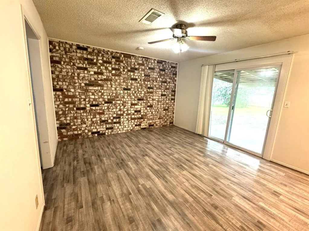 Photo of 1722 Briar Lane