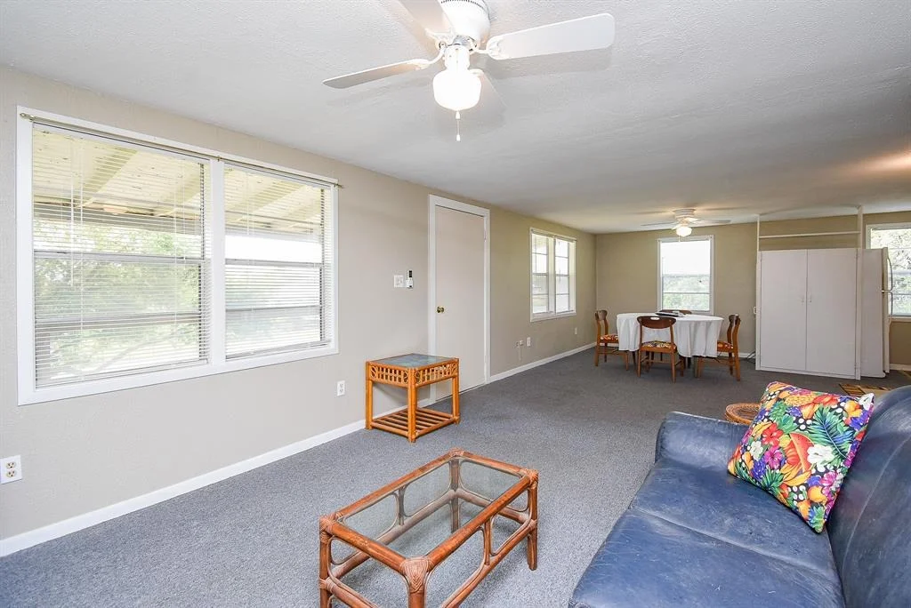 Photo of 1551 Bayview Drive
