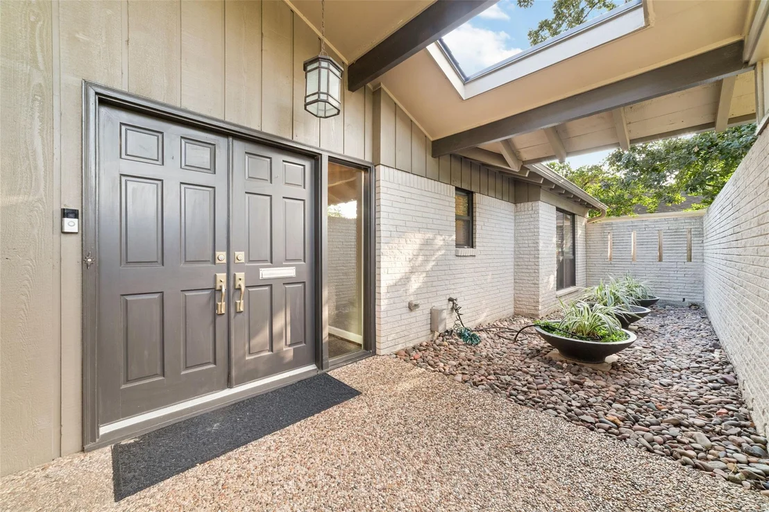 Photo of 10034 Bordley Drive