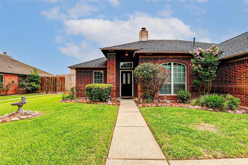Photo of 23406 Stratsborough Drive