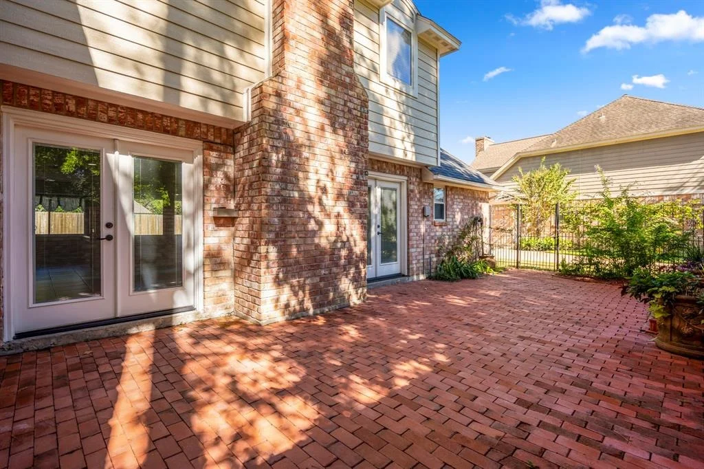 Photo of 12114 Knobcrest Drive