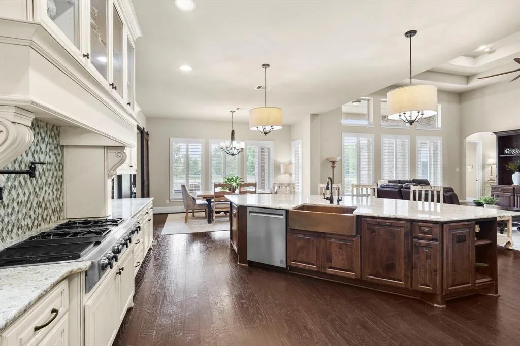 Photo of 2131 Grand River Drive