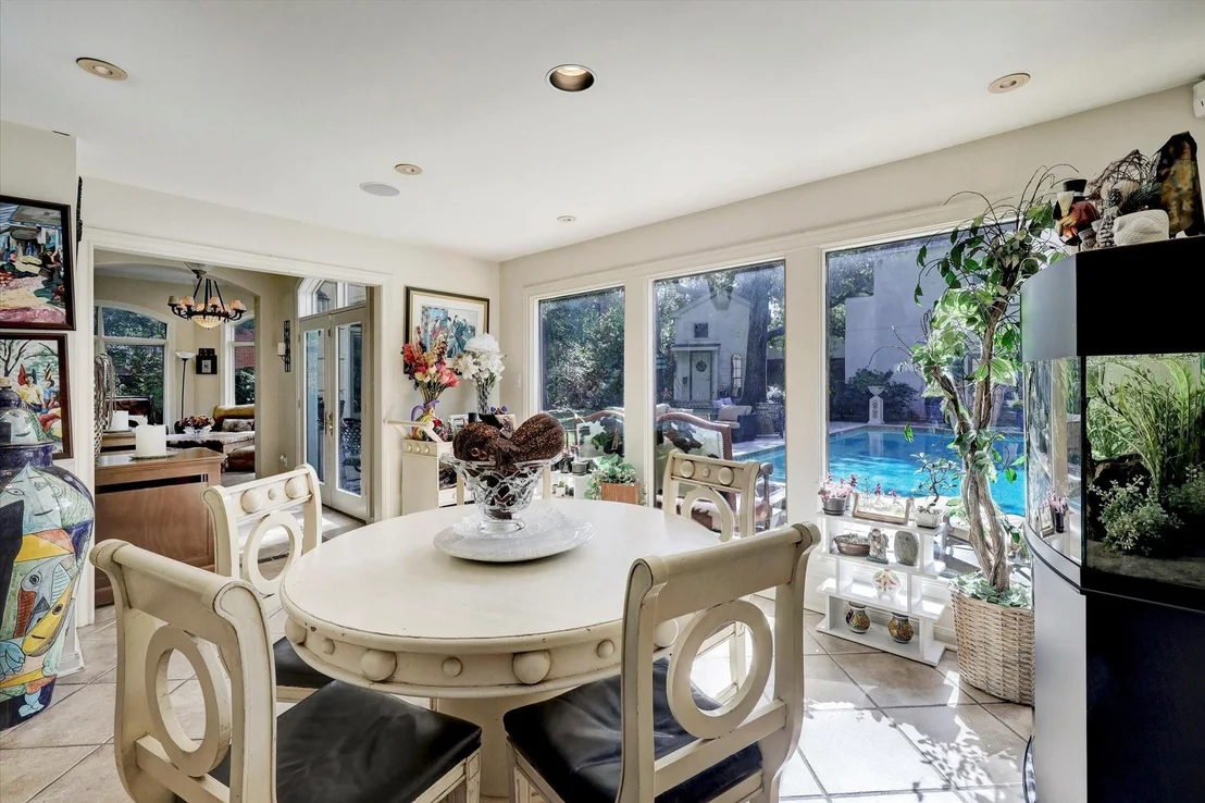 Photo of 3831 Del Monte Drive