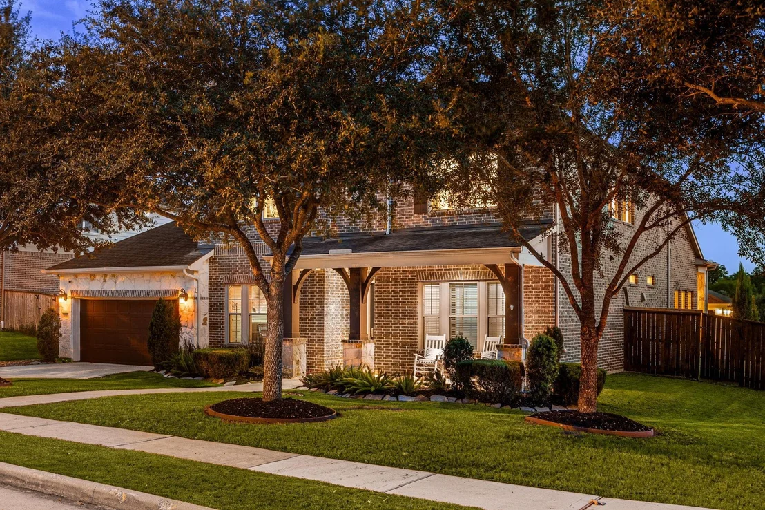 Photo of 30907 Shady Oak Drive