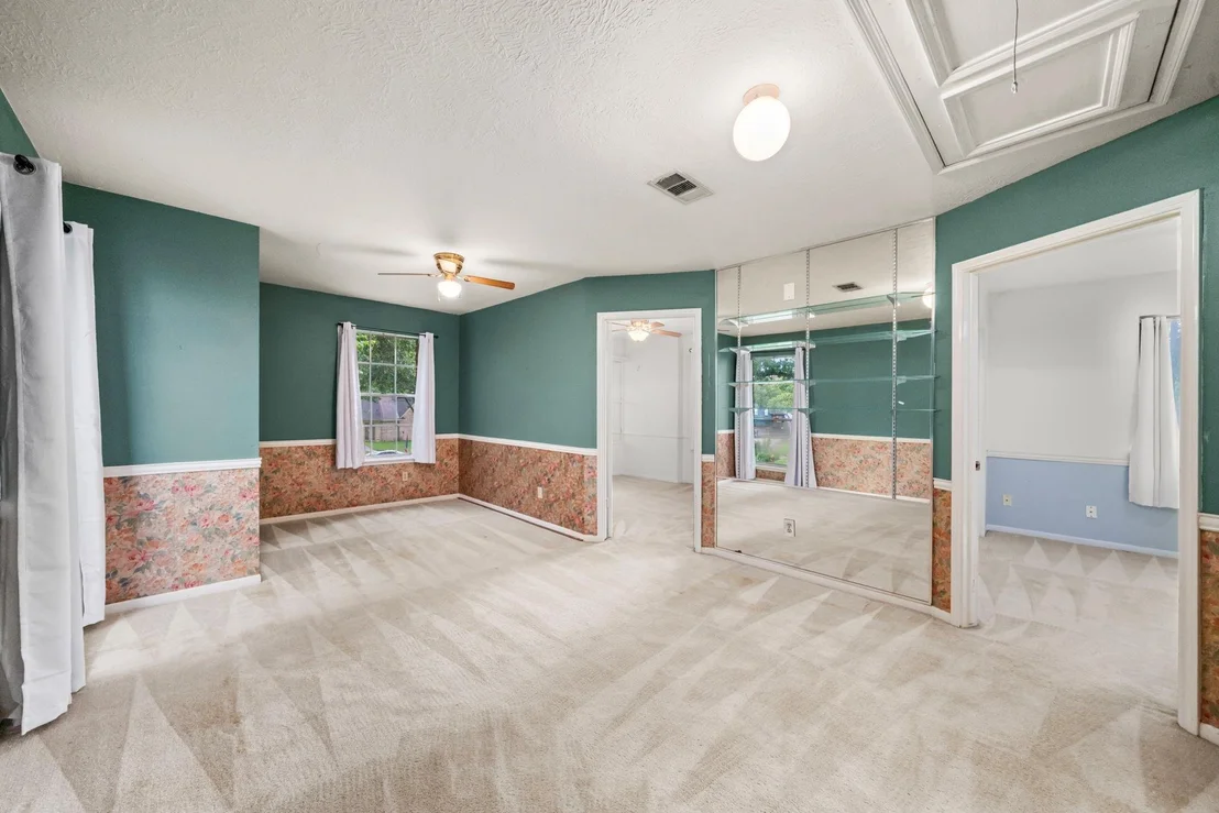 Photo of 902 Mesa Terrace Drive
