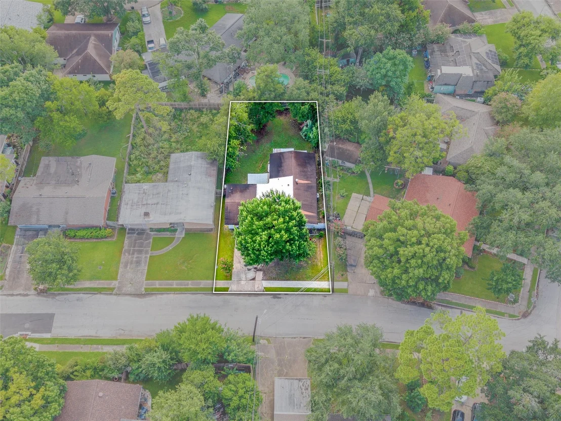 Photo of 8117 Mcavoy Drive