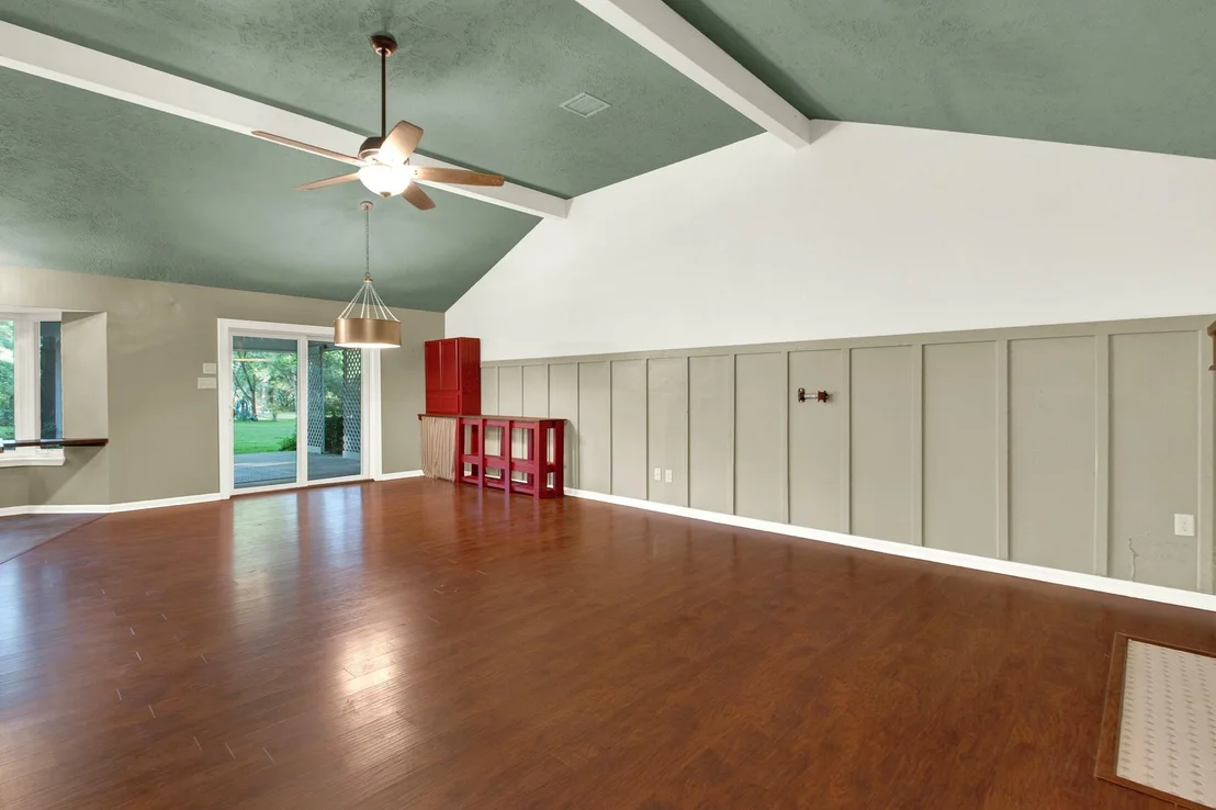 Photo of 15230 Stagecoach Road