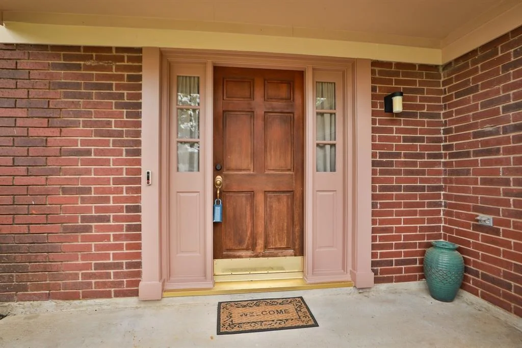 Photo of 10210 Elk Point Lane