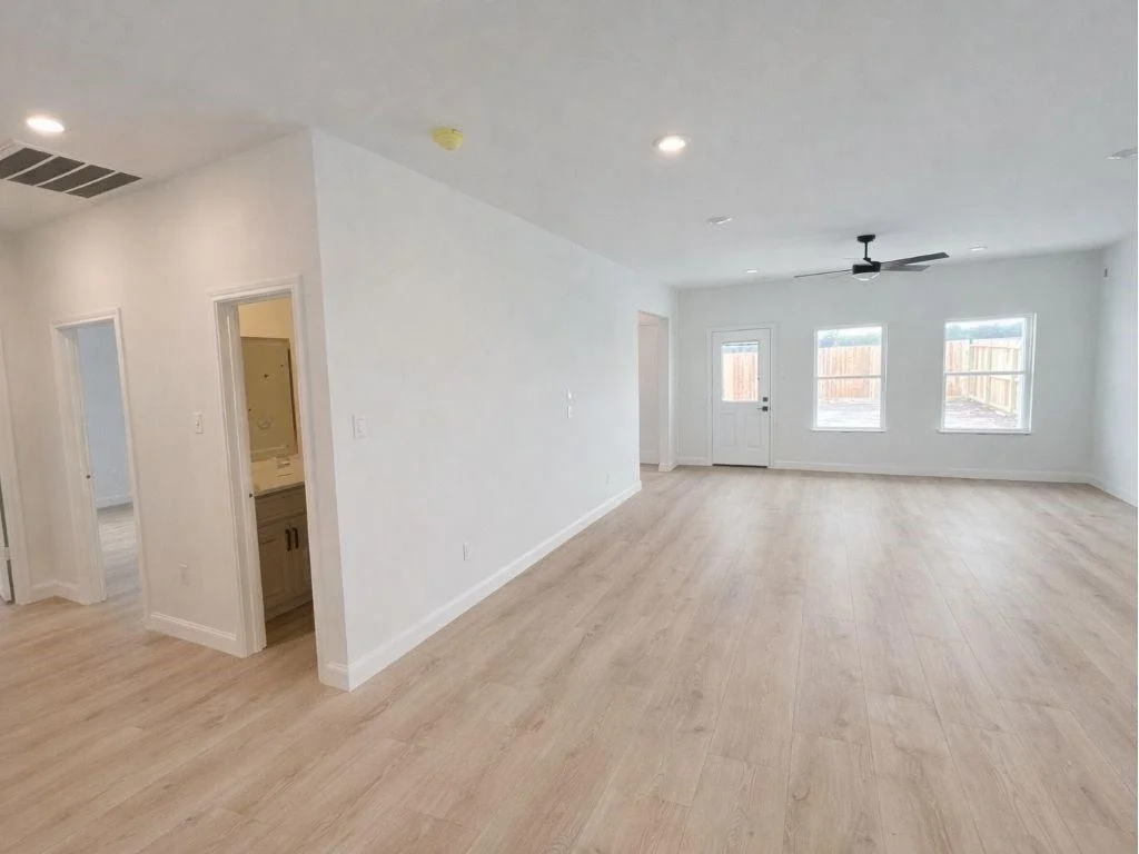 Photo of 25704 John Wayne Road