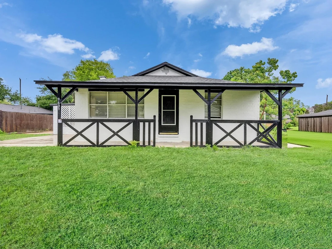 Photo of 9605 Belfast Road