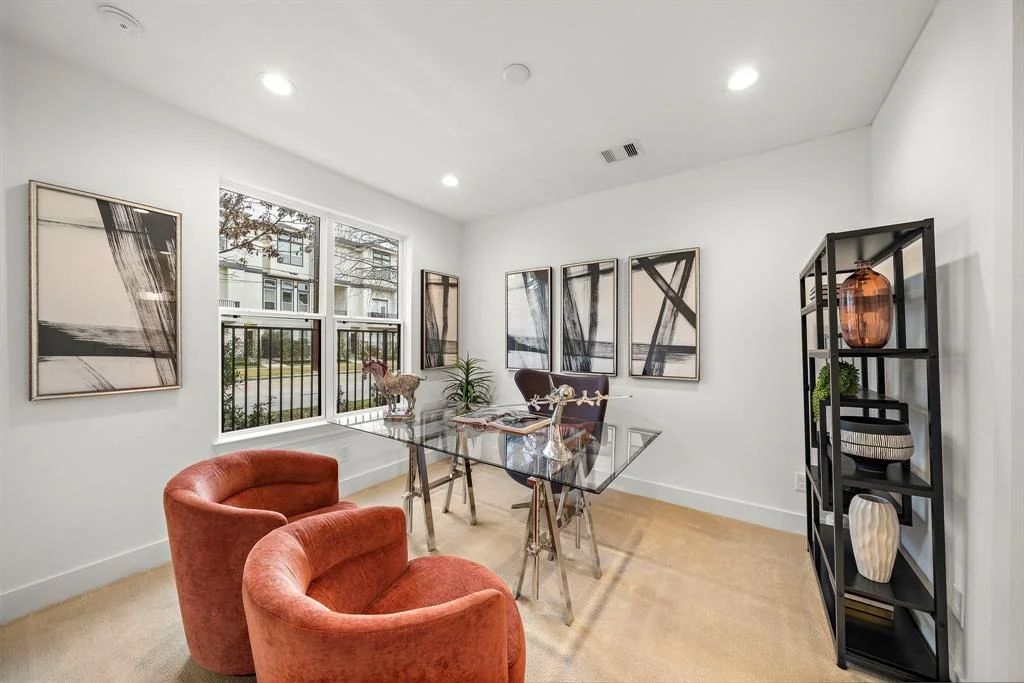 Photo of 2615 Jackson Street