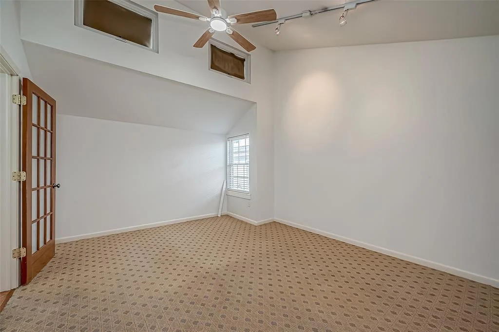 Photo of 2300 Driscoll