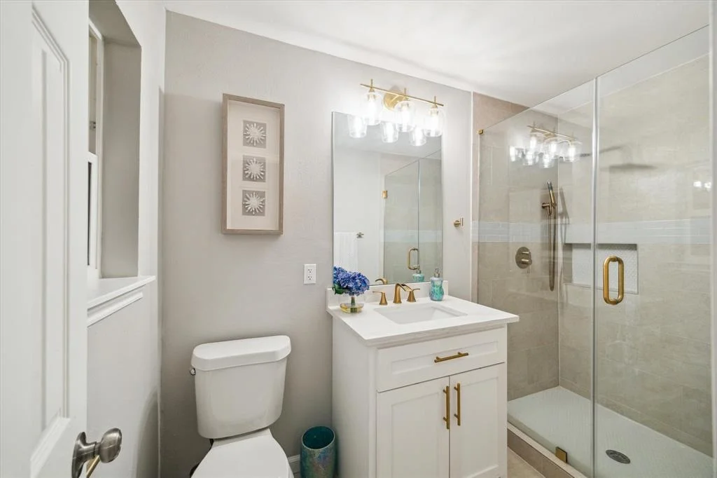 Photo of 14022 Roundstone Lane