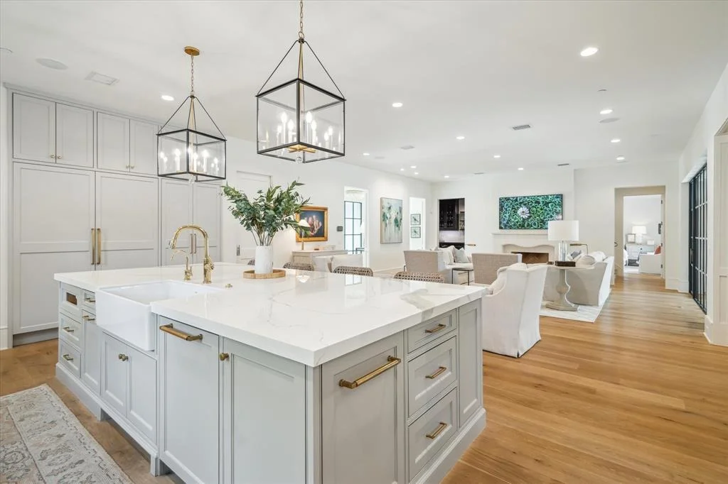 Photo of 415 Coachman Lane
