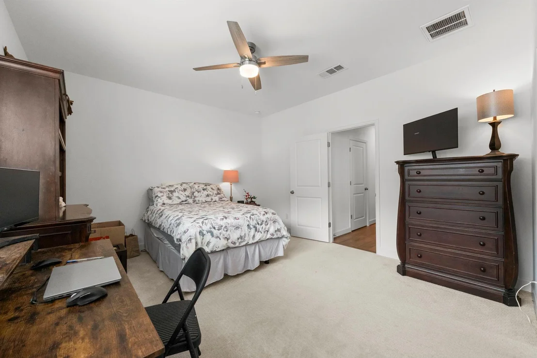 Photo of 25213 Liberty Mill Drive