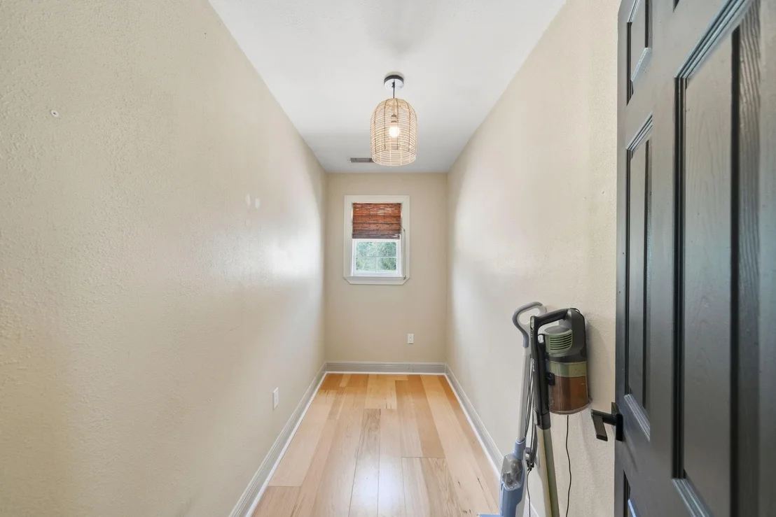 Photo of 9108 Kings Drive