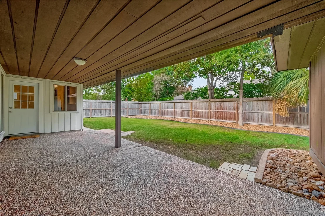 Photo of 4215 Long Grove Drive