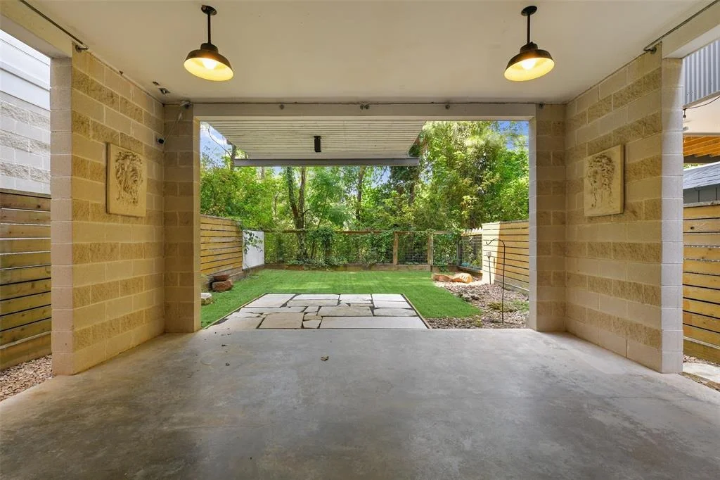 Photo of 1408 Wrightwood Street