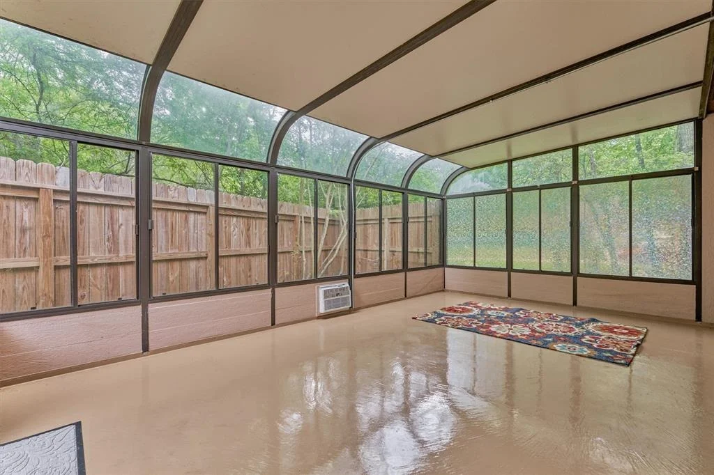 Photo of 199 N Village Knoll Circle