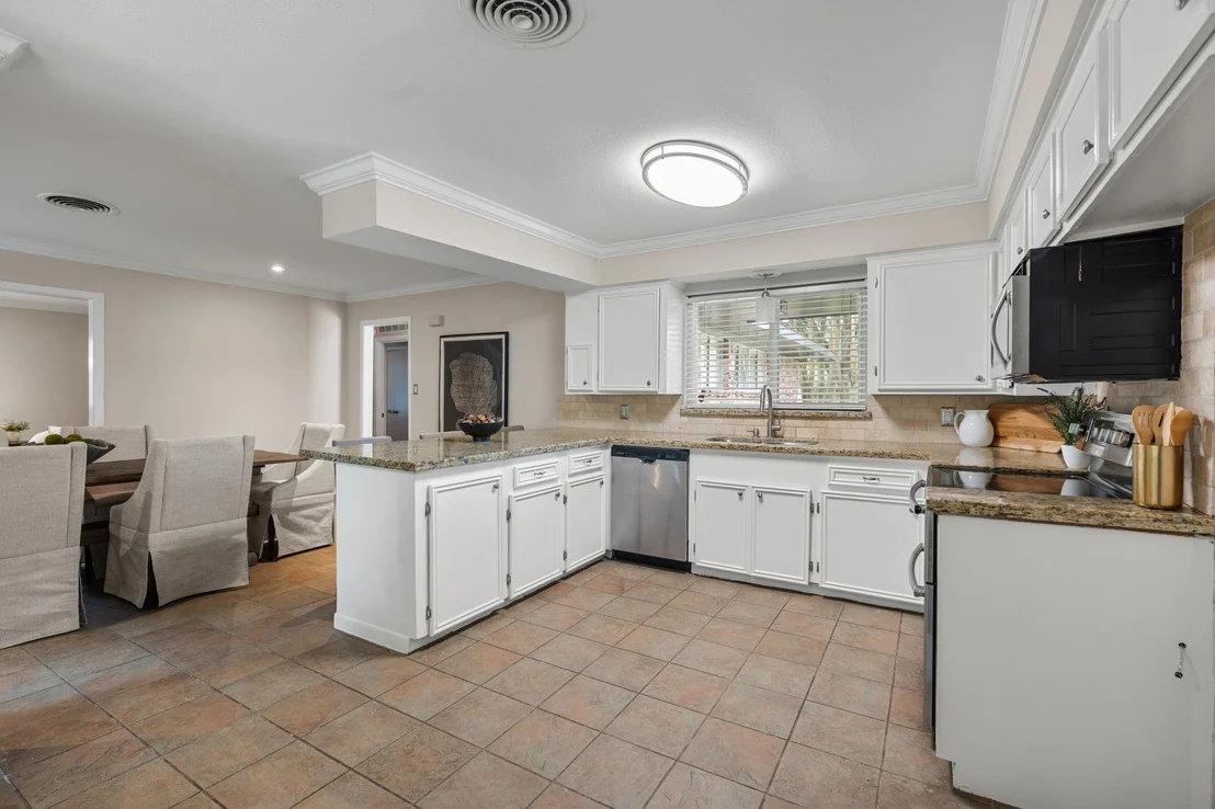 Photo of 5314 Creekbend Drive