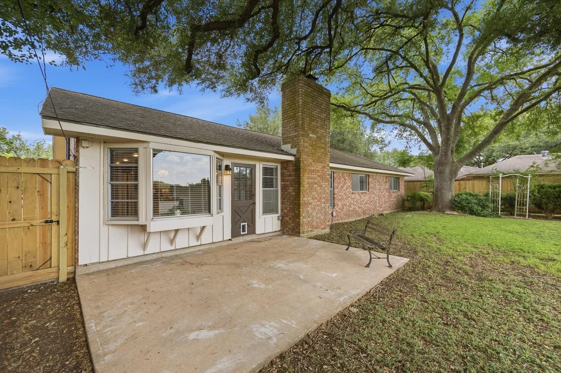 Photo of 1416 Linwood Drive