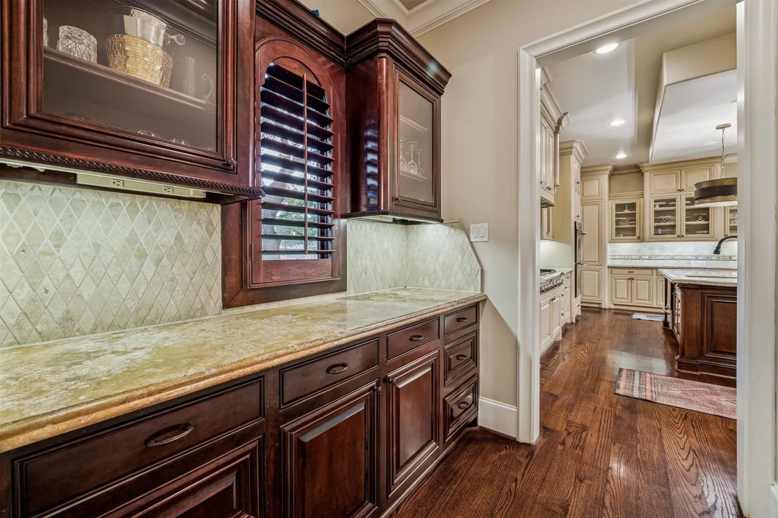 Photo of 170 Plantation Road