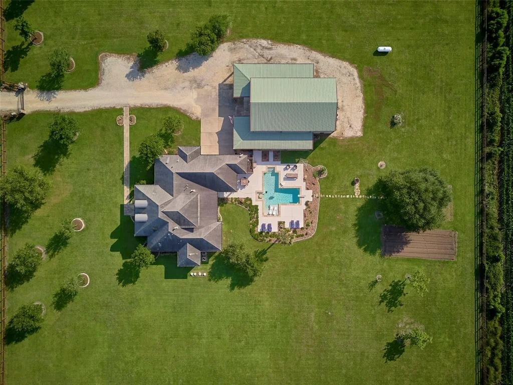 Photo of 12310 Westview Circle