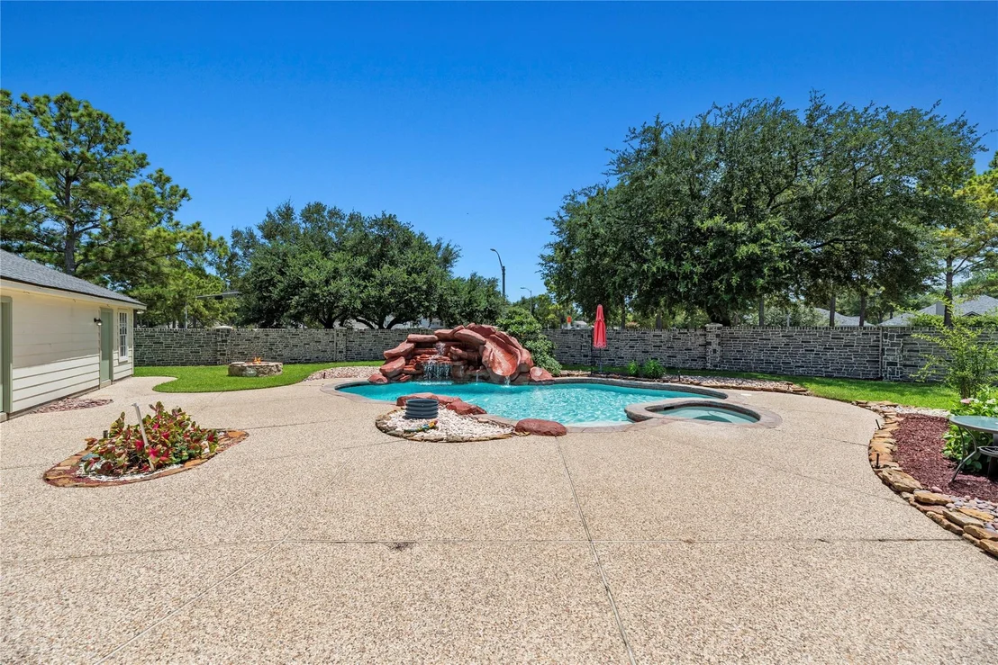 Photo of 23603 Hackberry Drive