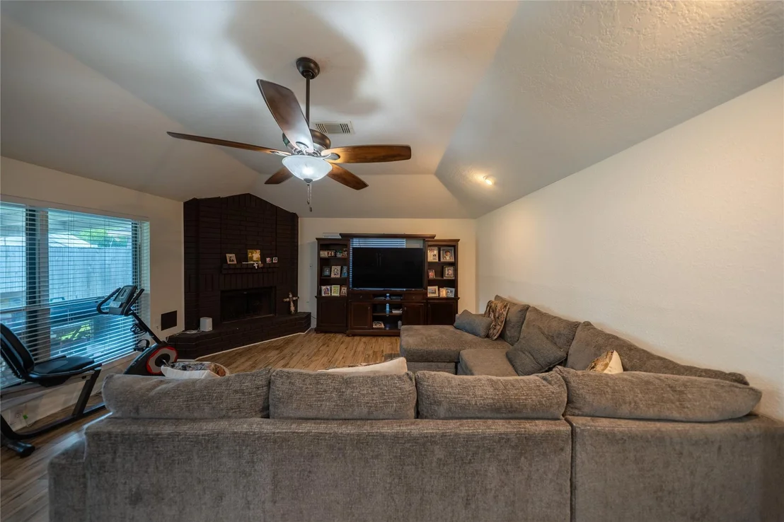 Photo of 6126 Nancet Drive