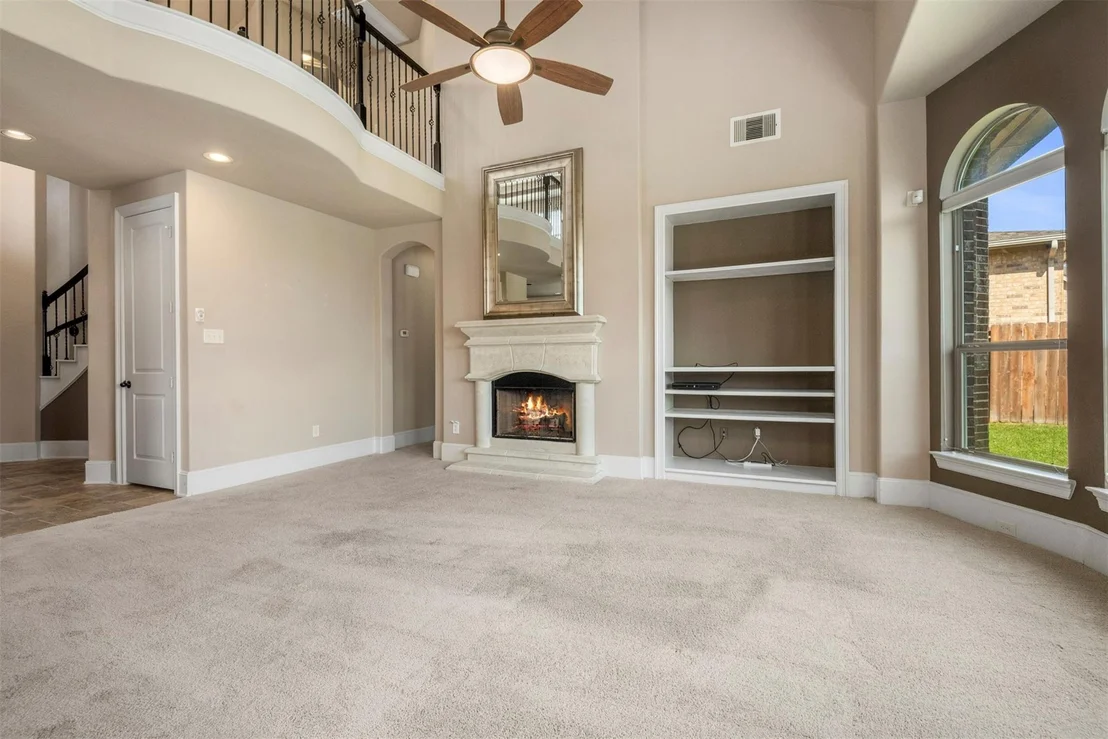 Photo of 1715 Laremont Bend Drive