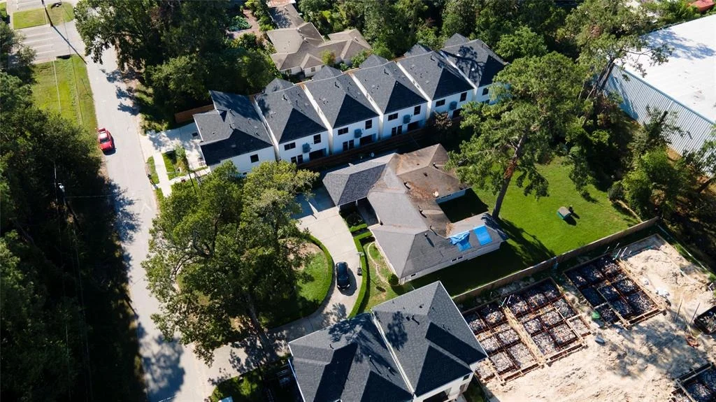 Photo of 536 Janisch Road