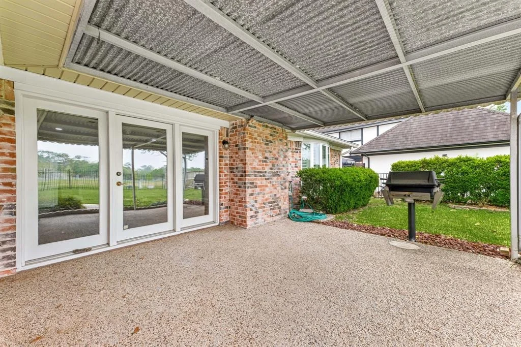 Photo of 7543 Maple Tree Drive