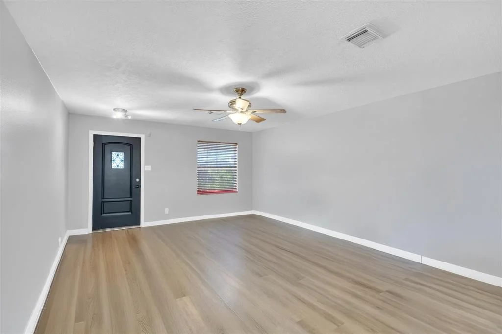 Photo of 18618 Artesian Way