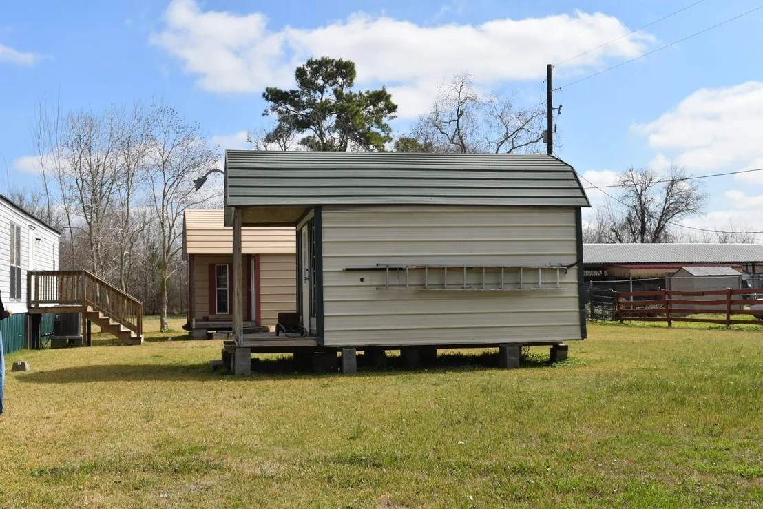 Photo of 18504 Noyce Road
