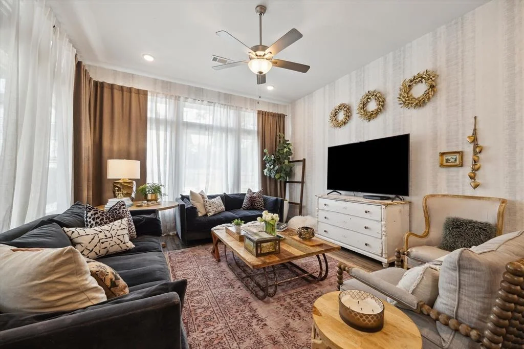 Photo of 213 Thistle Drive