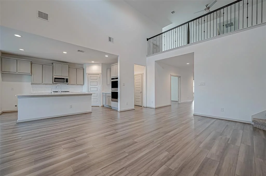 Photo of 28322 Hannahs Harbor Lane