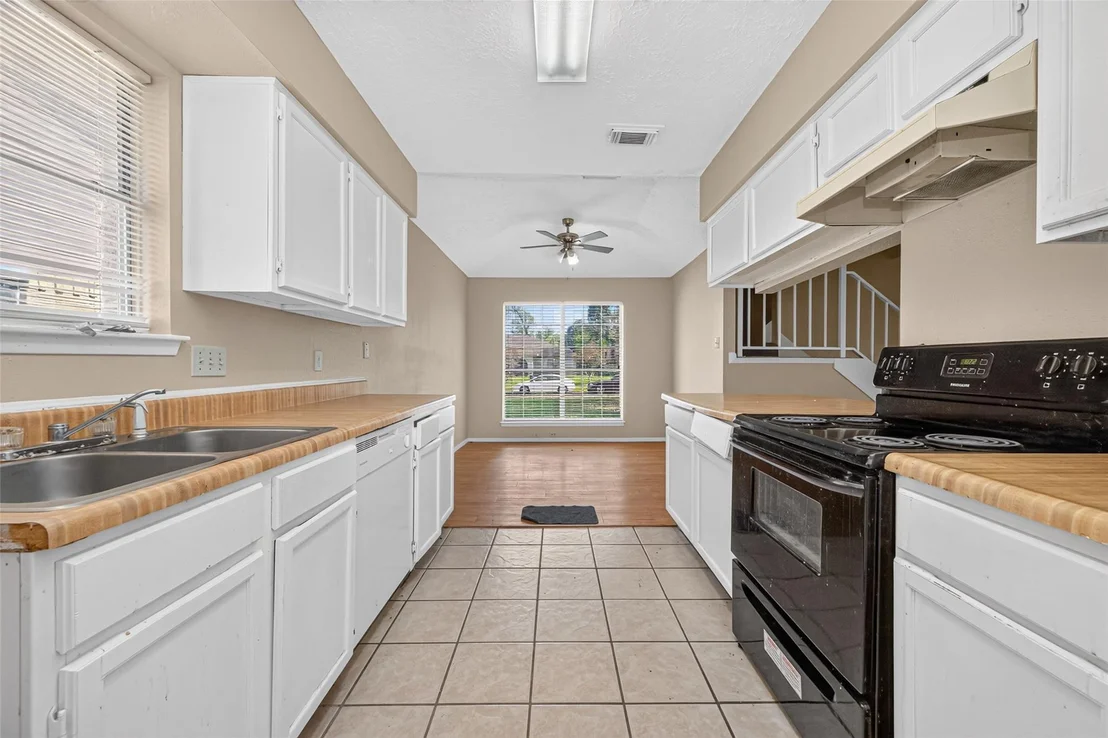 Photo of 18526 Lippizaner Drive