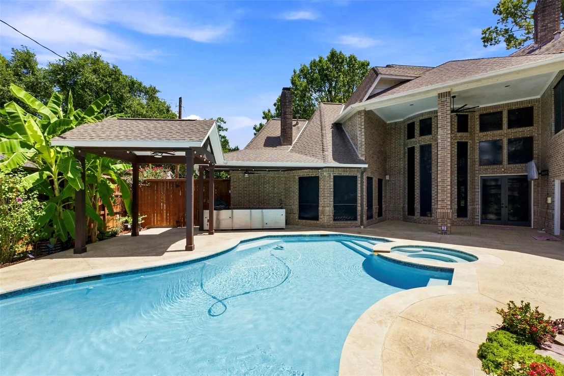 Photo of 5202 Norborne Lane