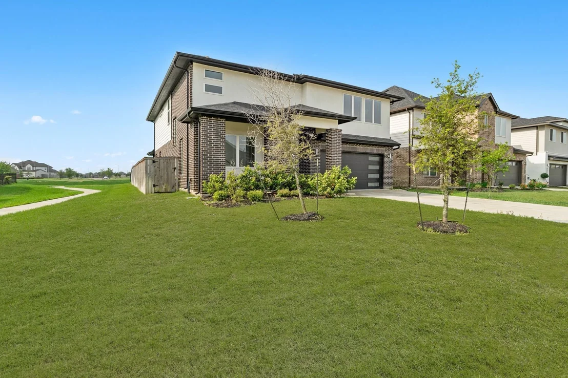 Photo of 29231 Red Rocks Park Drive