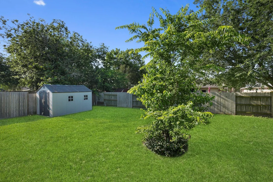 Photo of 17027 Clan Macintosh Drive